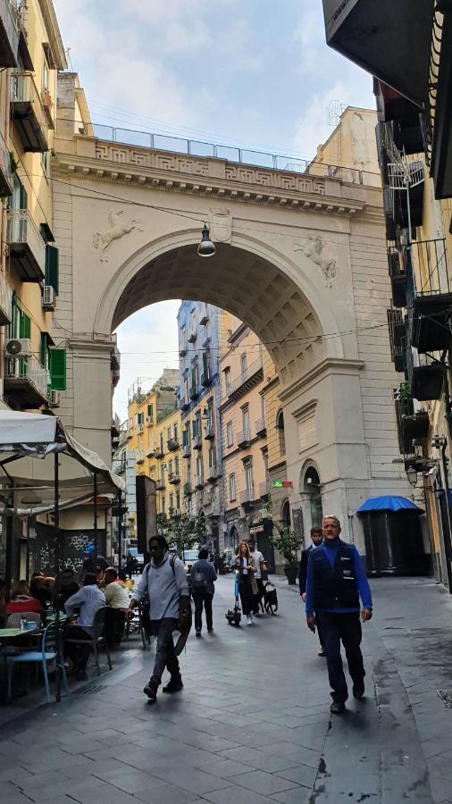 شقة Casa Rosi Nel Cuore Di Napoli المظهر الخارجي الصورة