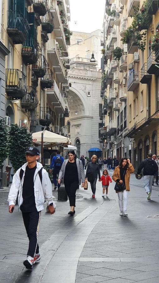 شقة Casa Rosi Nel Cuore Di Napoli المظهر الخارجي الصورة